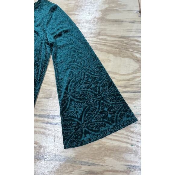 Cato Velvet Burnout Tunic Medallion Print Green Size Large Flowy Fairy Holiday - Picture 4 of 11